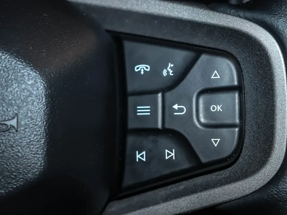 2024 Ford Bronco 6th Gen - Image 17 of 20