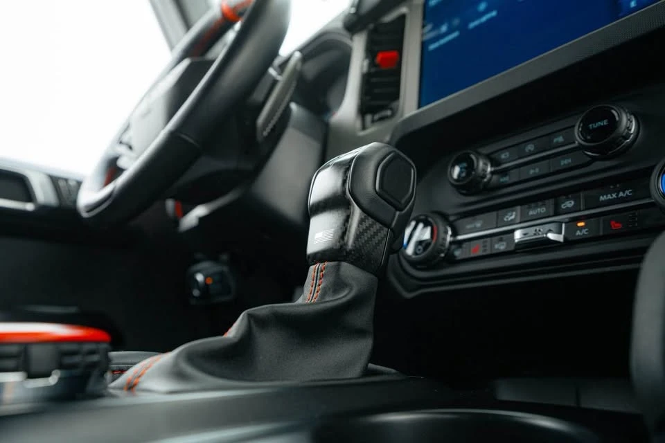 2024 Ford Bronco 6th Gen - Image 15 of 20