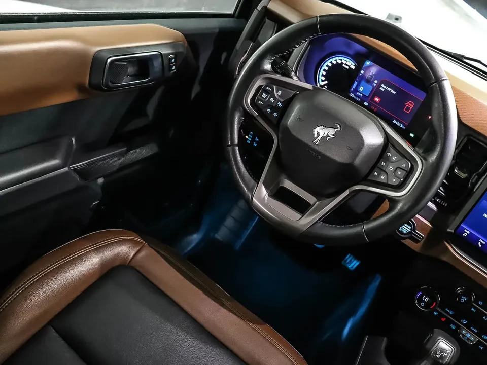 2024 Ford Bronco 6th Gen - Image 18 of 20