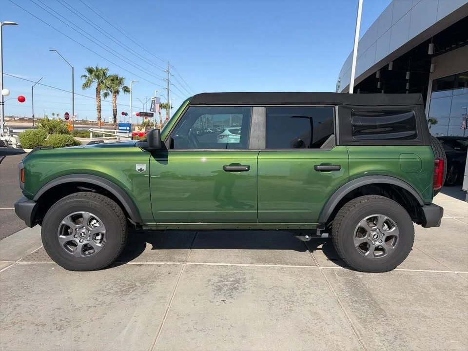 2024 Ford Bronco 6th Gen - Image 3 of 20
