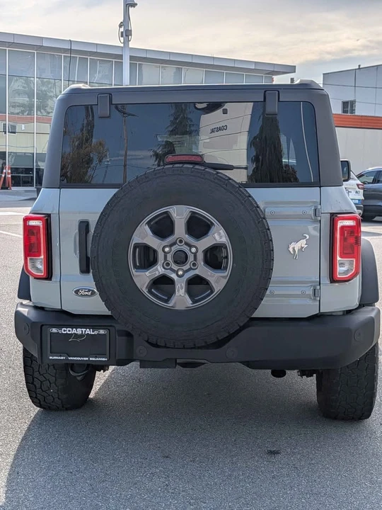 2024 Ford Bronco 6th Gen - Image 4 of 10