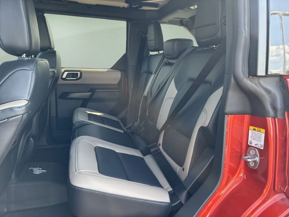 2024 Ford Bronco 6th Gen - Image 19 of 20