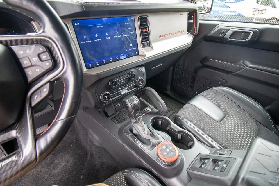 2024 Ford Bronco 6th Gen - Image 18 of 20