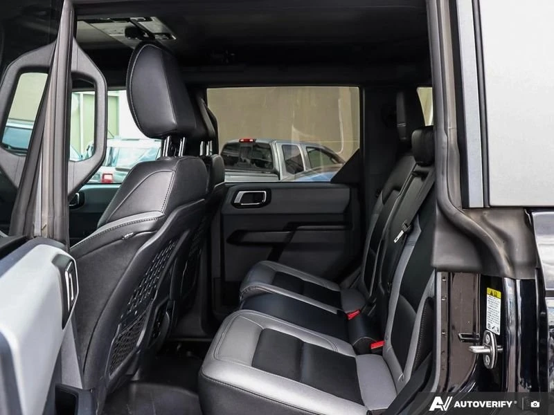 2024 Ford Bronco 6th Gen - Image 11 of 12
