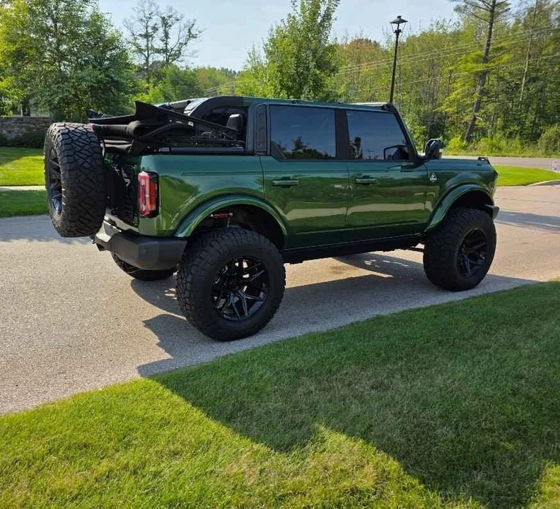 2024 Ford Bronco 6th Gen - Image 3 of 17