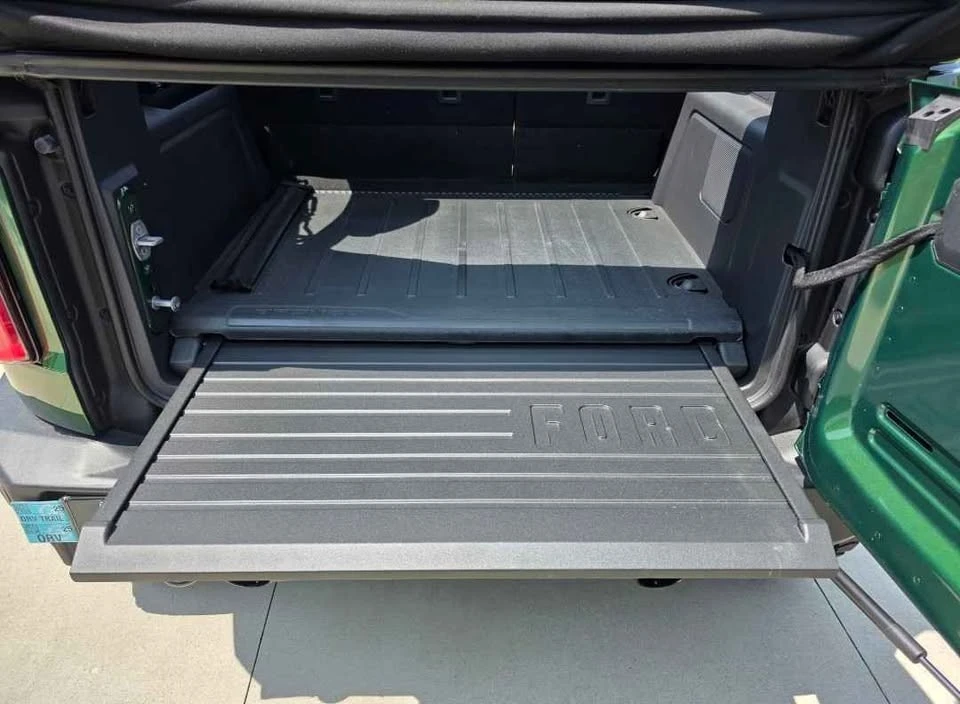 2024 Ford Bronco 6th Gen - Image 16 of 17