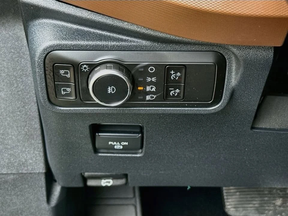 2024 Ford Bronco 6th Gen - Image 10 of 20