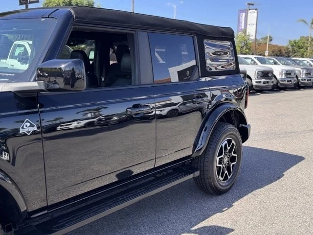 2024 Ford Bronco 6th Gen - Image 9 of 12