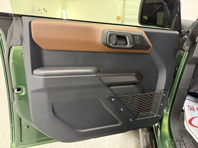2024 Ford Bronco 6th Gen - Image 11 of 12