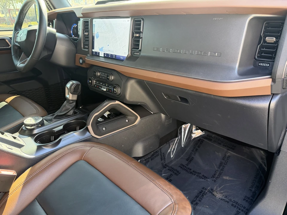 2024 Ford Bronco 6th Gen - Image 15 of 20