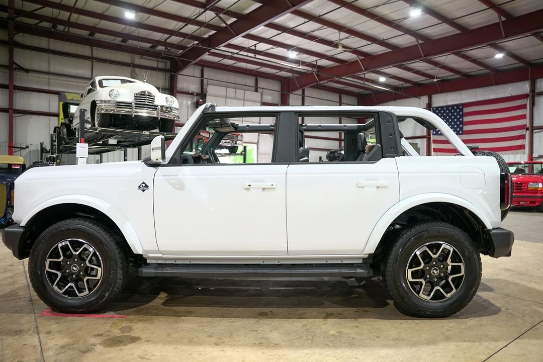 2024 Ford Bronco 6th Gen - Image 4 of 12