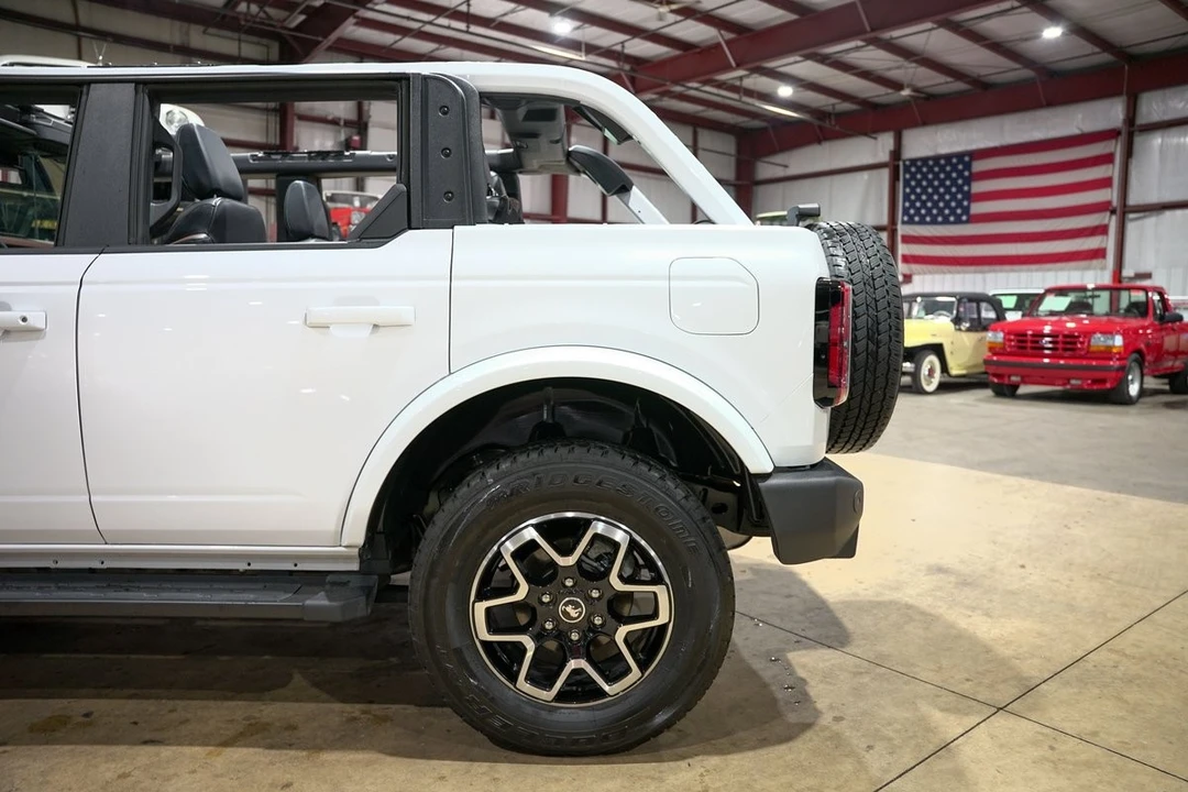 2024 Ford Bronco 6th Gen - Image 5 of 12