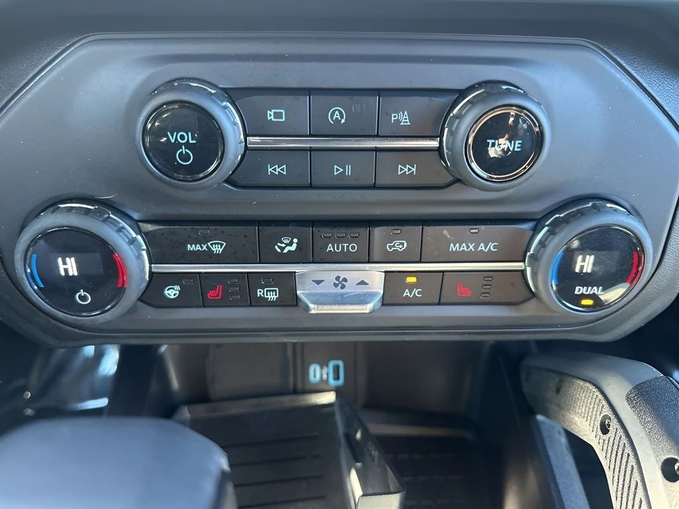 2024 Ford Bronco 6th Gen - Image 18 of 21
