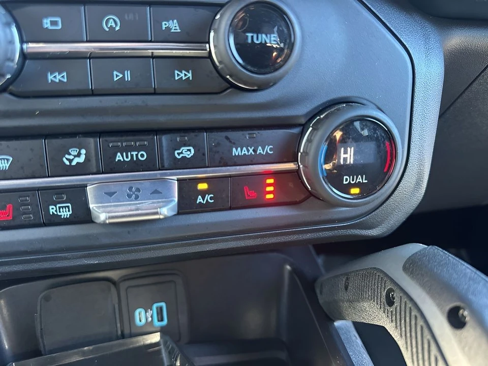 2024 Ford Bronco 6th Gen - Image 21 of 21