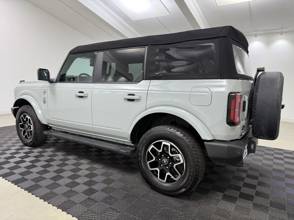 2024 Ford Bronco 6th Gen - Image 5 of 12