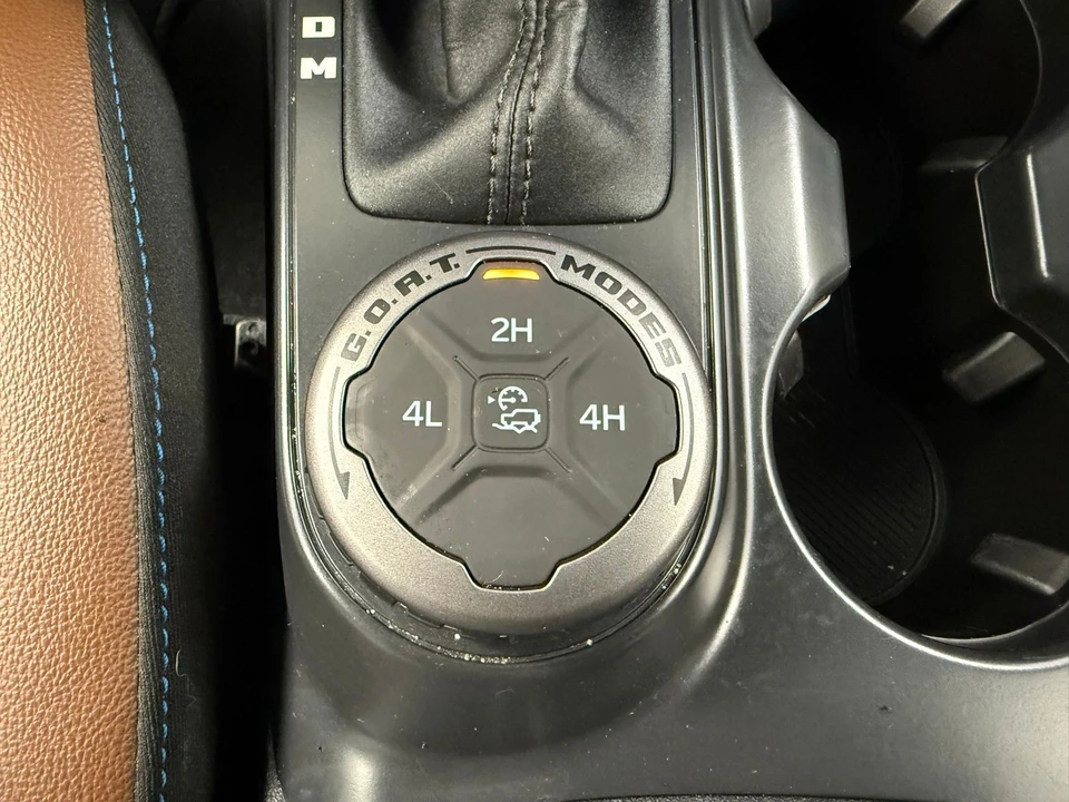 2024 Ford Bronco 6th Gen - Image 24 of 31