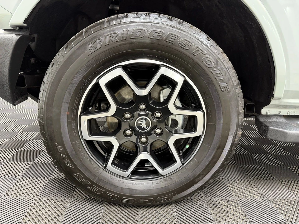 2024 Ford Bronco 6th Gen - Image 10 of 21