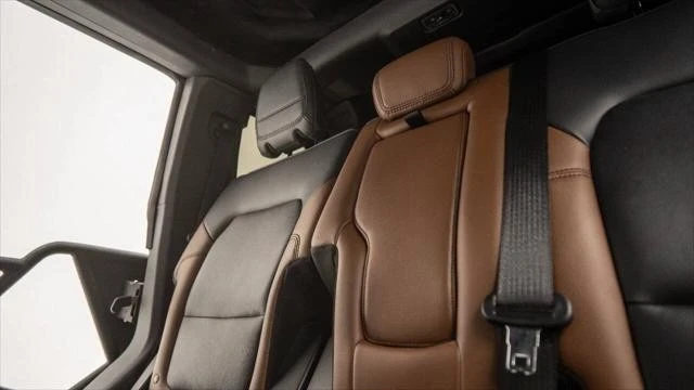2024 Ford Bronco 6th Gen - Image 15 of 21