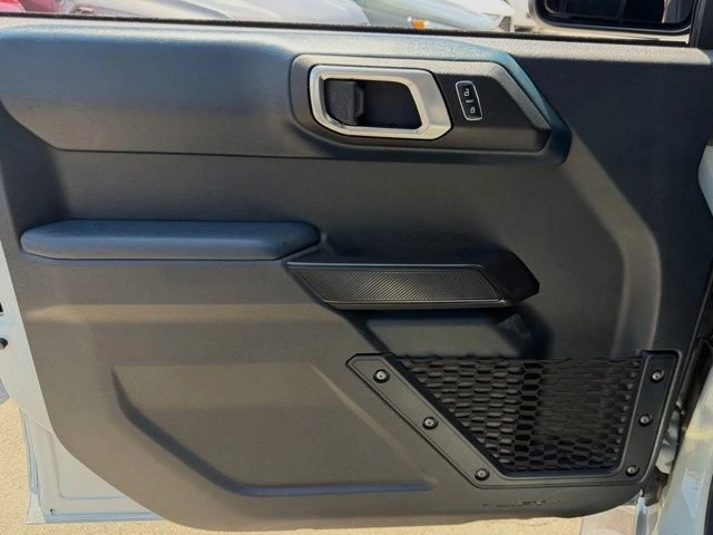 2024 Ford Bronco 6th Gen - Image 15 of 31