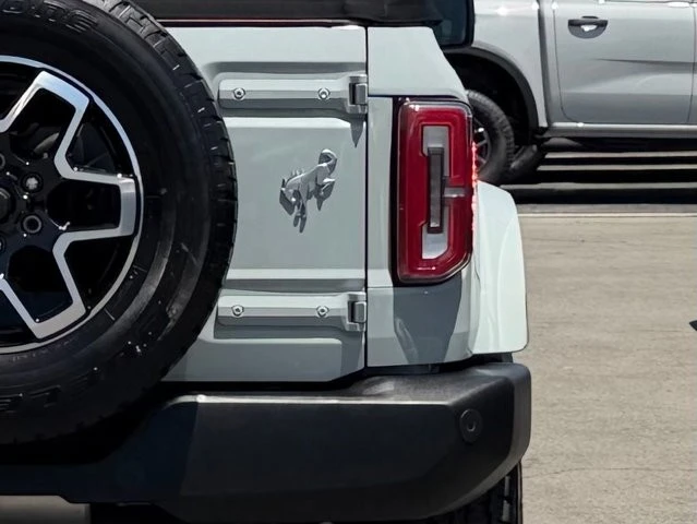 2024 Ford Bronco 6th Gen - Image 8 of 31