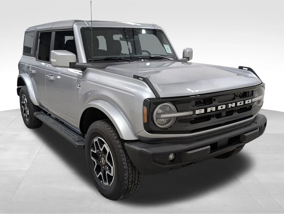 2024 Ford Bronco 6th Gen - Image 5 of 11