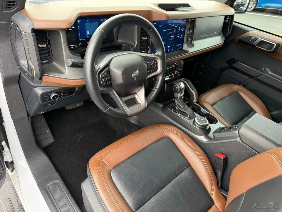 2024 Ford Bronco 6th Gen - Image 11 of 12