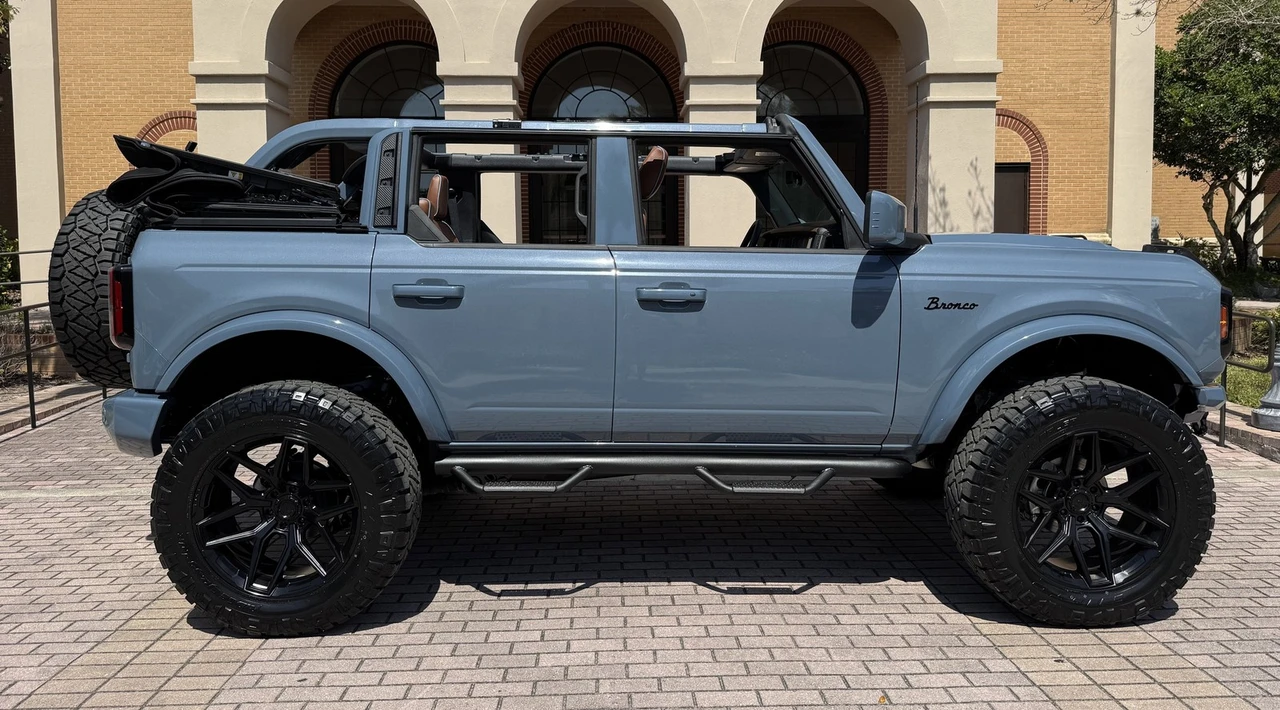 2024 Ford Bronco 6th Gen - Image 5 of 21