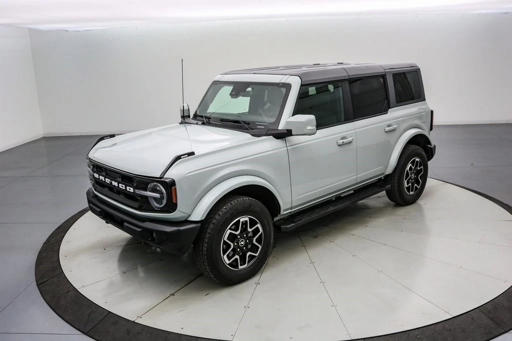 2024 Ford Bronco 6th Gen - Image 9 of 21