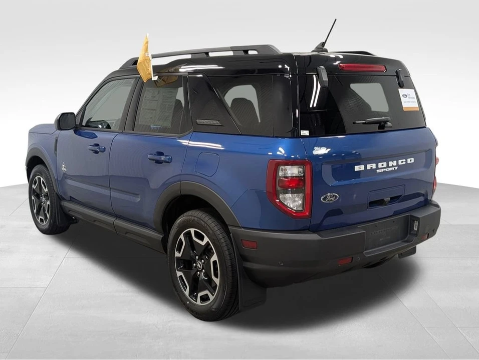 2024 Ford Bronco 6th Gen - Image 23 of 30