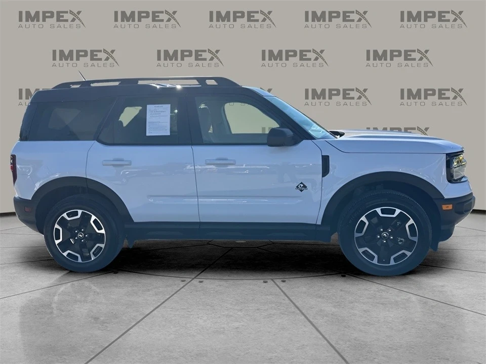 2024 Ford Bronco 6th Gen - Image 6 of 12