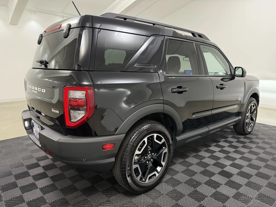 2024 Ford Bronco 6th Gen - Image 6 of 21