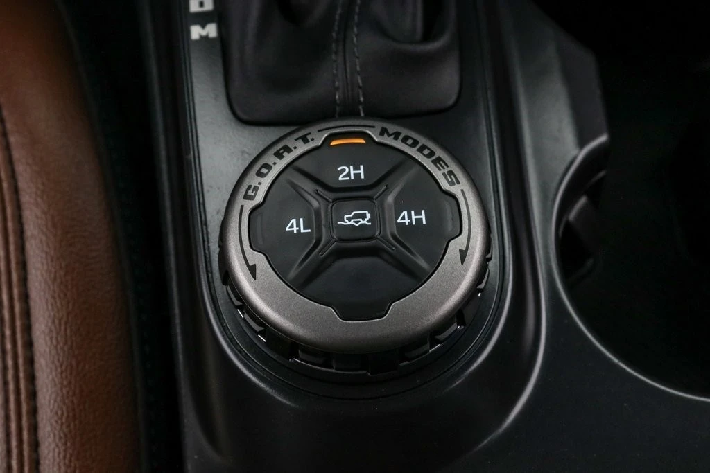 2024 Ford Bronco 6th Gen - Image 20 of 21