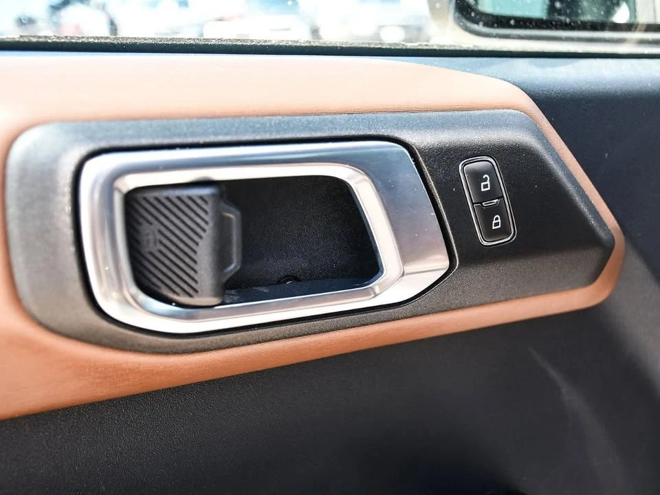 2024 Ford Bronco 6th Gen - Image 11 of 20