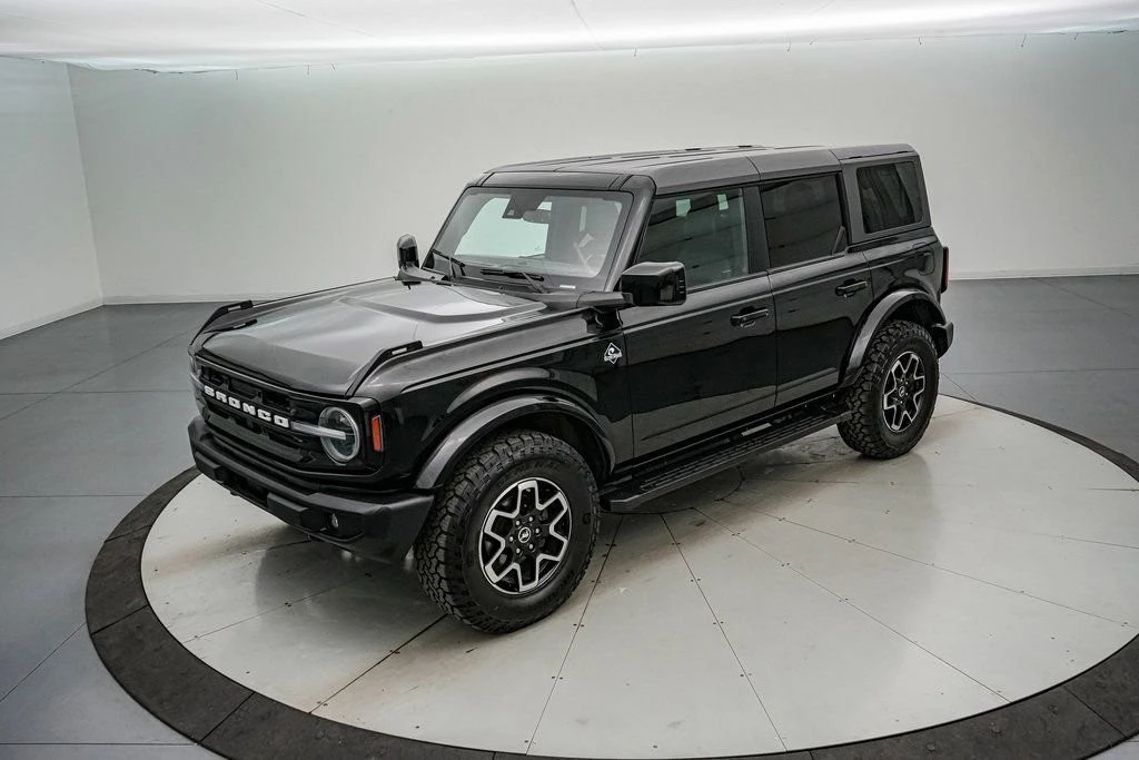 2024 Ford Bronco 6th Gen - Image 9 of 21