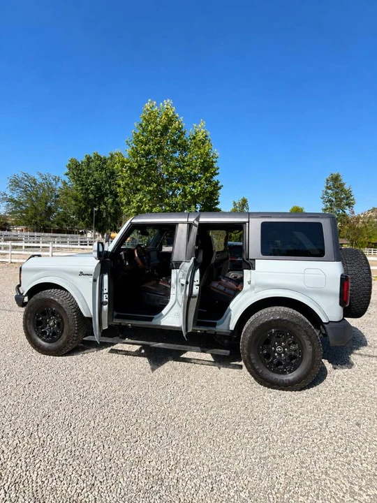 2024 Ford Bronco 6th Gen - Image 2 of 14