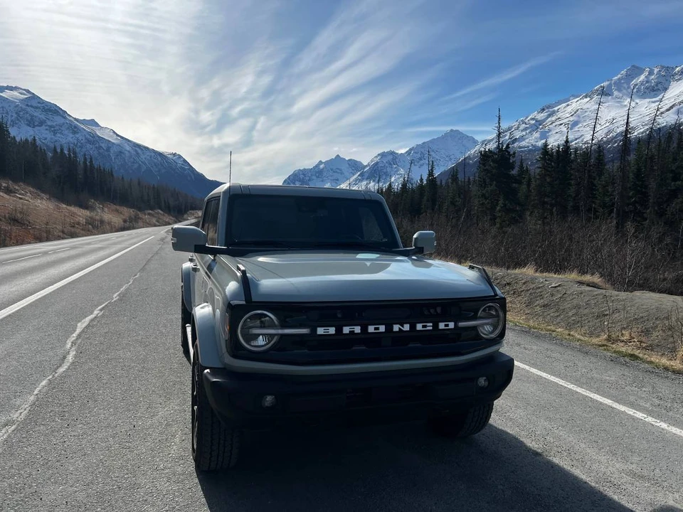 2024 Ford Bronco 6th Gen - Image 2 of 7