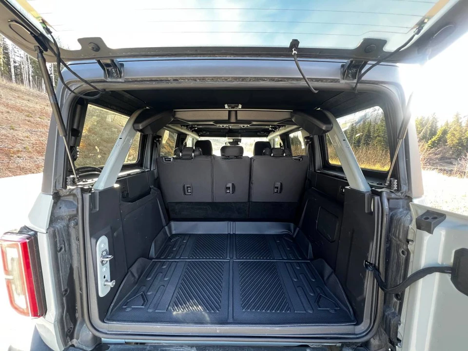 2024 Ford Bronco 6th Gen - Image 6 of 7