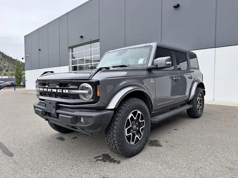 2024 Ford Bronco Outer Banks