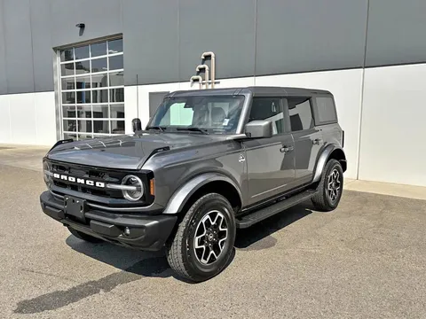 2024 Ford Bronco Outer Banks