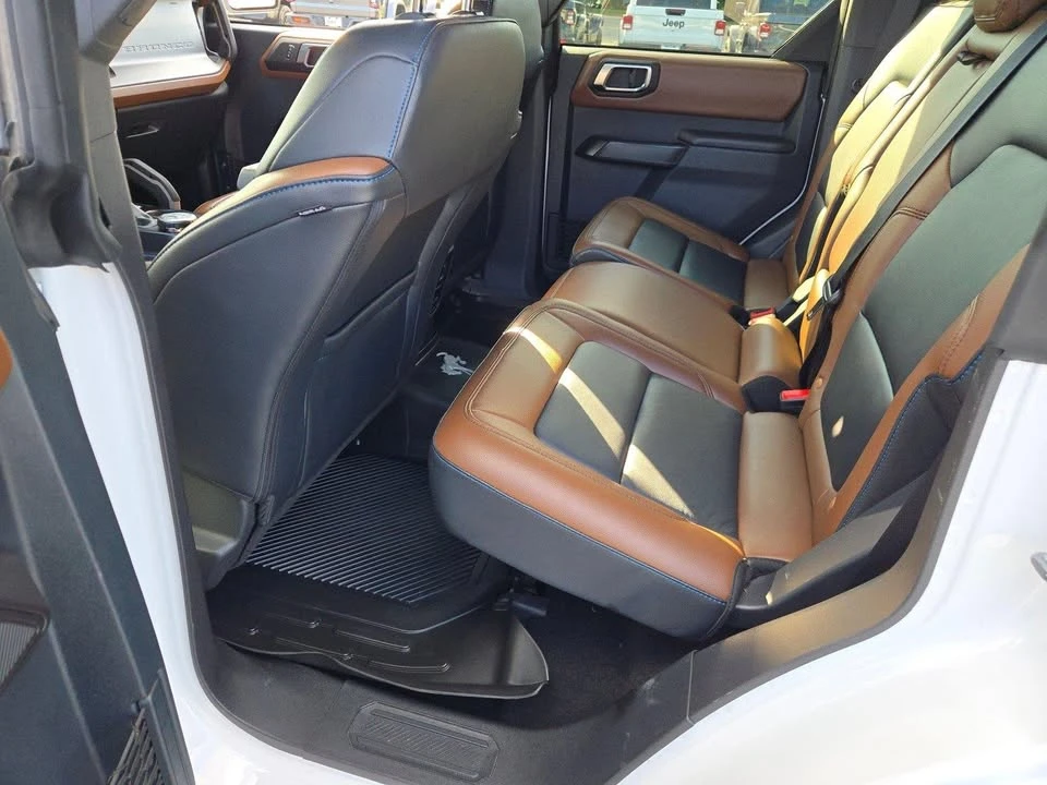 2024 Ford Bronco 6th Gen - Image 19 of 20