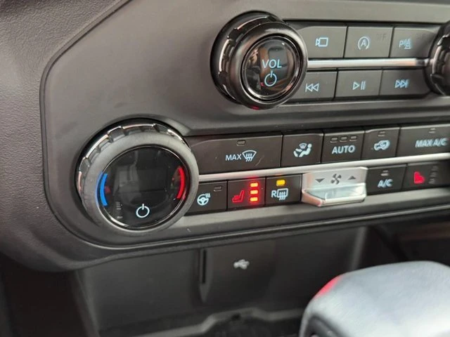 2024 Ford Bronco 6th Gen - Image 16 of 19