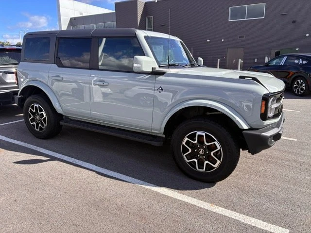 2024 Ford Bronco 6th Gen - Image 8 of 10