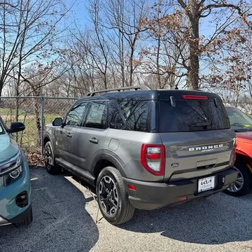 2024 Ford Bronco Outer Banks