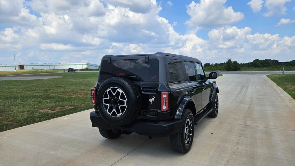2024 Ford Bronco 6th Gen - Image 4 of 19