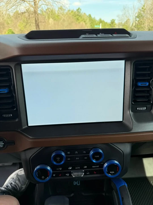 2024 Ford Bronco 6th Gen - Image 5 of 14