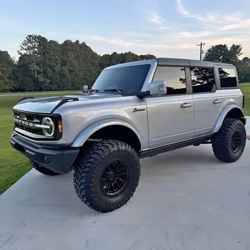 2024 Ford Bronco Outer Banks Sport Utility 4D