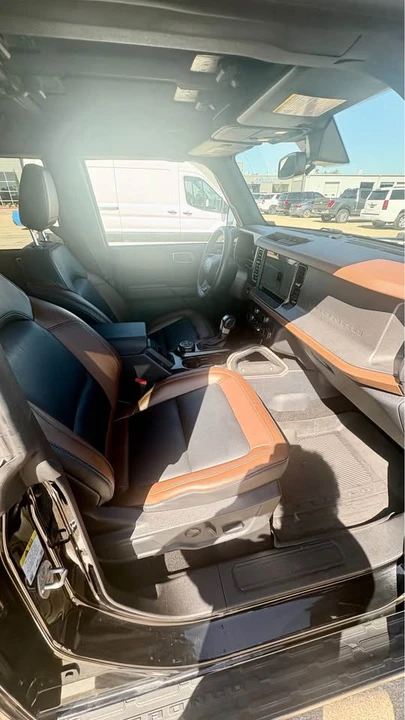2024 Ford Bronco 6th Gen - Image 10 of 15