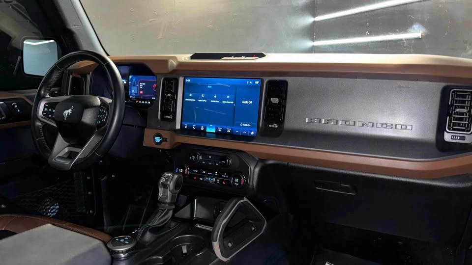 2024 Ford Bronco 6th Gen - Image 9 of 12