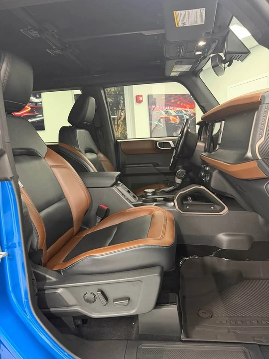 2024 Ford Bronco 6th Gen - Image 10 of 11