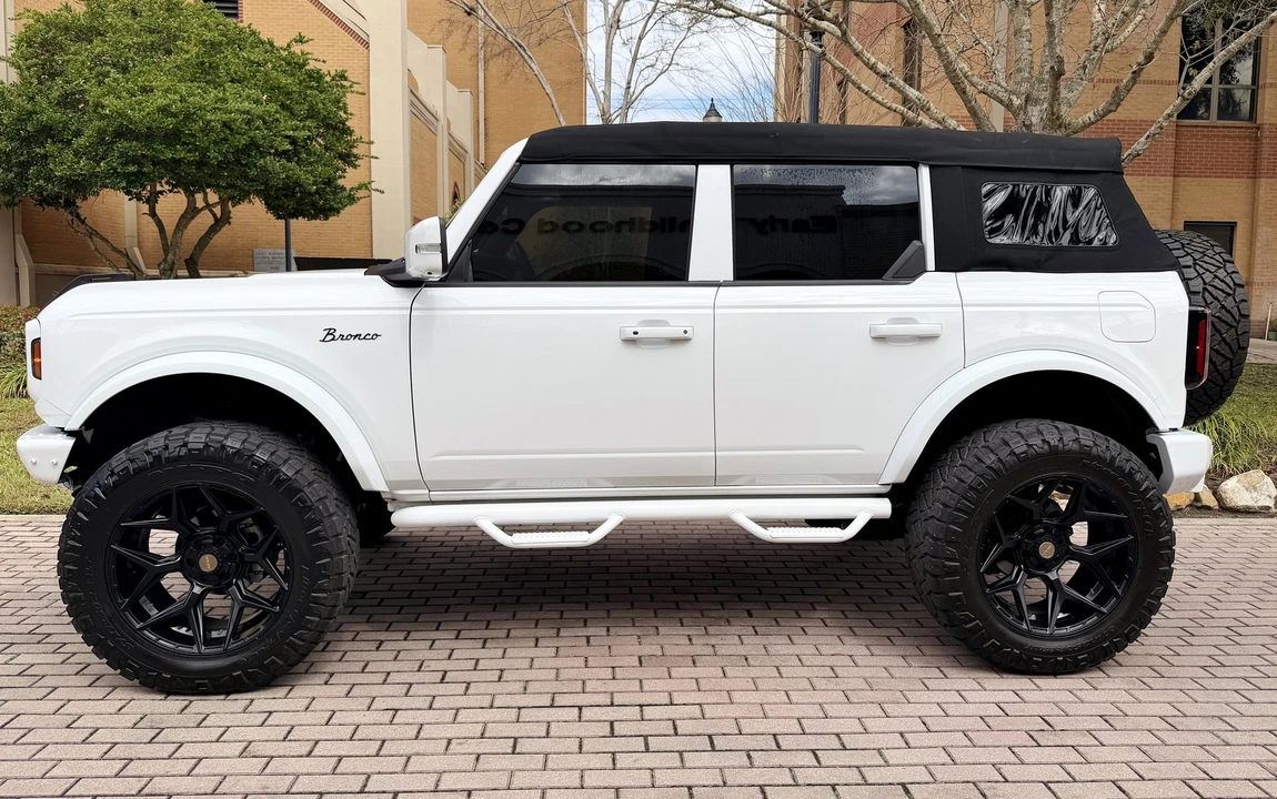 2024 Ford Bronco 6th Gen - Image 9 of 21